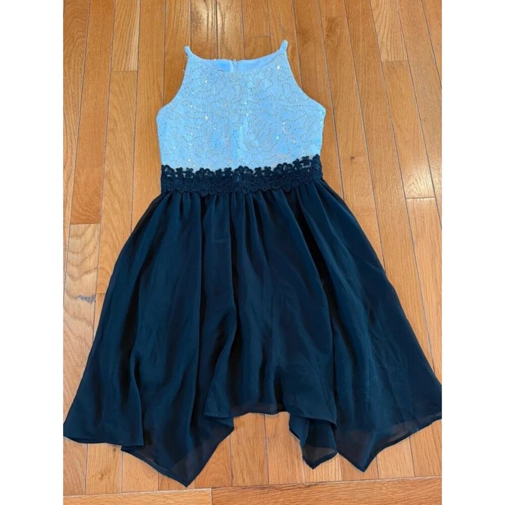 BCX Girl White Sequin & Black Sleeveless Asymmetrical Hem Party Dress Size 10